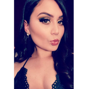 Meet your Posher, Yachi